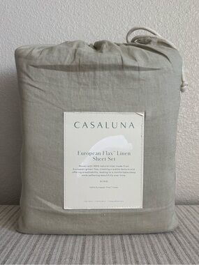 NWT King 100% Linen Sheet Set Light Olive Green - Casaluna